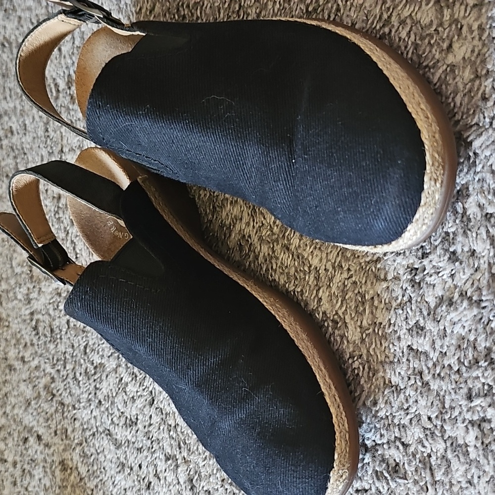 REVITALIGN backstrap Canvas Clogs Black
